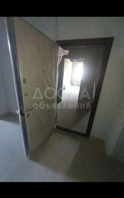 Продаю 1-комнатную квартиру, 41кв. м., этаж - 2/3, Арча-Бешик/Бердибаева.