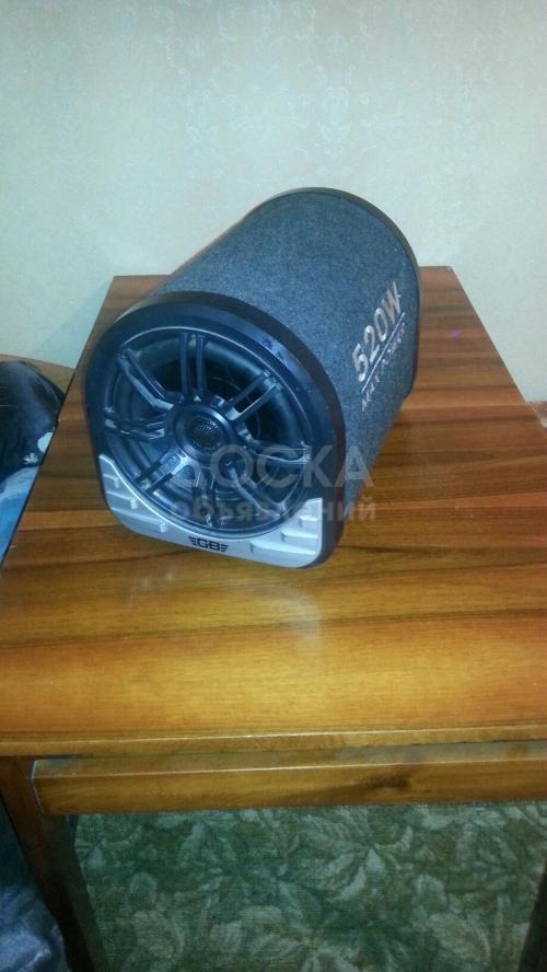 Продаю саб-буфер 600w Провода в комплекте 
4000 сом
Провода в комплекте 
Звонить 0554799959