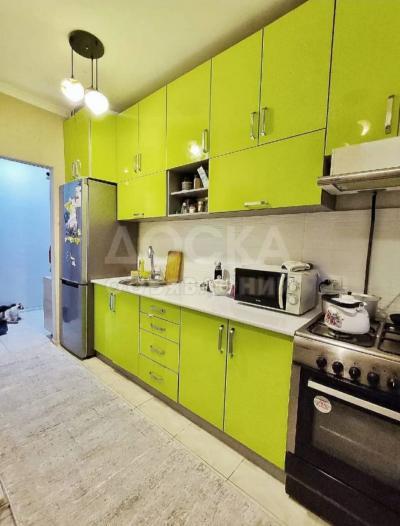 Продаю 2-комнатную квартиру, 87кв. м., этаж - 7/9, Джал-29.