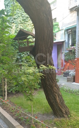 Продаю 1-комнатную квартиру, 32кв. м., этаж - 2/4, 11 мкр.