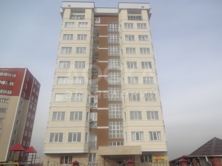 Продаю квартиру 3-ком., 92,8кв. м., этаж - 1/1, Бишкек.