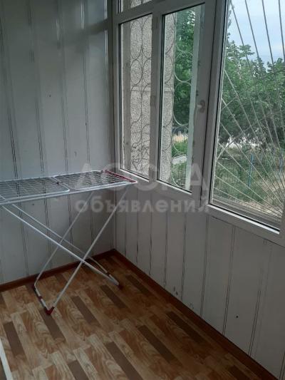 Продаю 1-комнатную квартиру, 35кв. м., этаж - 1/9, Аламедин-1.