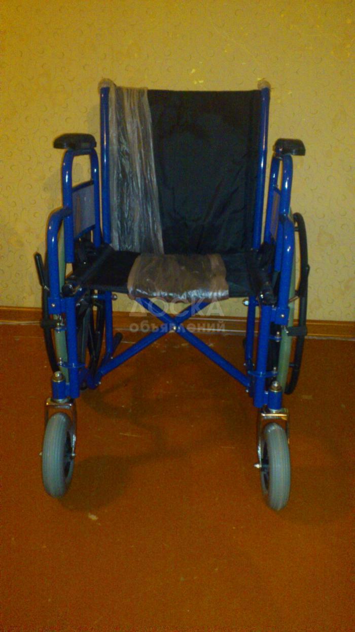 Продаю инвалидную коляску