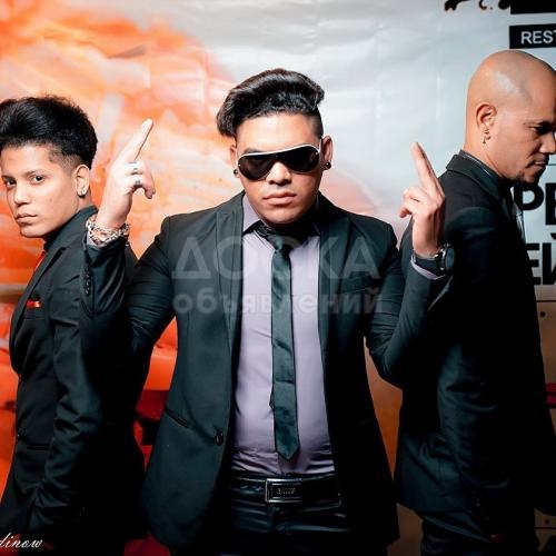 Кубинская группа Son de Cuba,