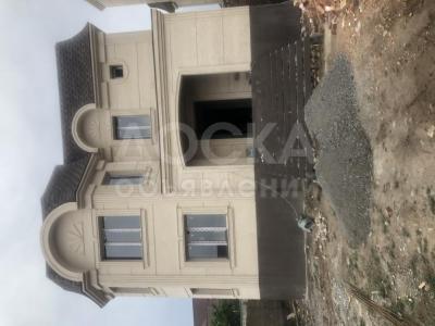 Продаю дом 5-ком. 250кв. м., этаж-2, 5-сот., стена кирпич, Киргизия 2.