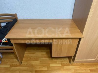 СРОЧНО ПРОДАЮ СТОЛ