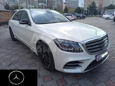 Продаю Mercedes Benz S-класс 560, 2017 года