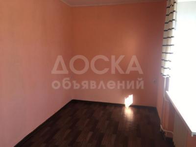 Продаю 2-комнатную квартиру, 52кв. м., этаж - 2/5, азия молл.