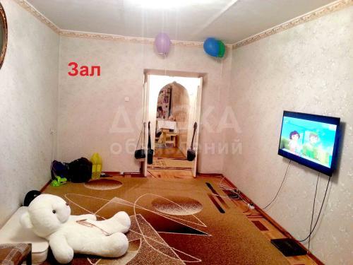 Продаю квартиру 3-ком., 85кв. м., этаж - 5/5, 9мкр, ул.Малдыбаева 46, кв.53.