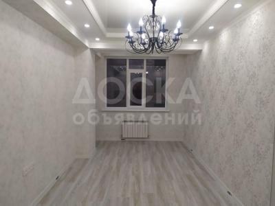 Продаю 2-комнатную квартиру, 62кв. м., этаж - 3/9, по Фучика/Рыскулова.