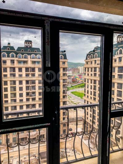 Продаю 5-комнатную квартиру, 284кв. м., этаж - 9/10, тц Ала-Арча.