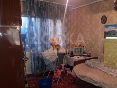 Продаю квартиру 2-ком., 40кв. м., этаж - 1/5, Поселок "Манас".