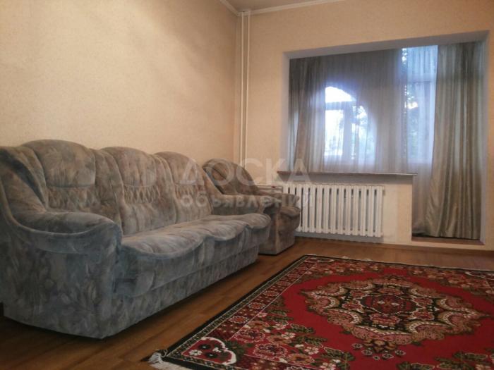 Продаю квартиру 1-ком., 34кв. м., этаж - 2/5, 10 микр,