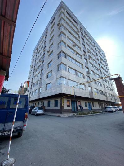 Продаю 2-комнатную квартиру, 75кв. м., этаж - 3/10, Ул. Алматинка /Чуй.