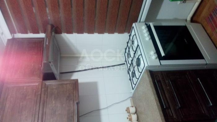 Продаю 2квартиру район Абая- Ахунбаева