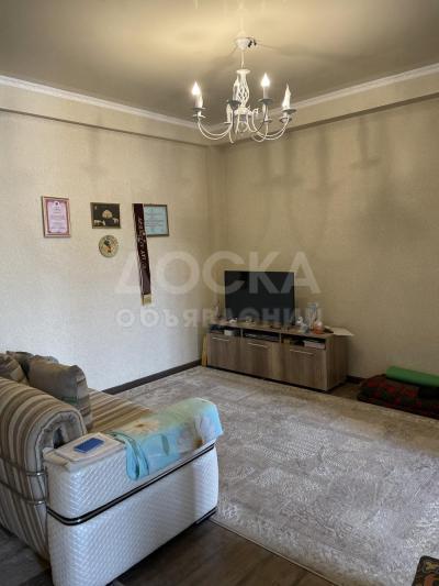 Продаю 2-комнатную квартиру, 50кв. м., этаж - 4/10, Абдумомунова 309.