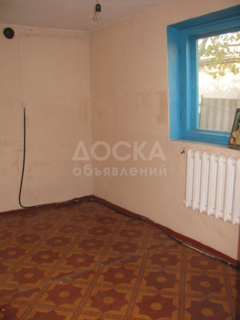 Продаю полдома в городе. Возле рынка "Элит строй" шлагбаум.