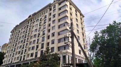 Продаю 2-комнатную квартиру, 86кв. м., этаж - 3/10, Тоголок Молдо / Сыдыкова.