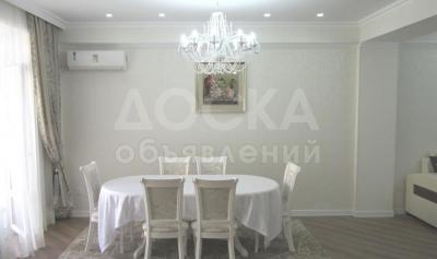 Продаю 3-комнатную квартиру, 125кв. м., этаж - 8/10, Турусбекова-Рыскулова.