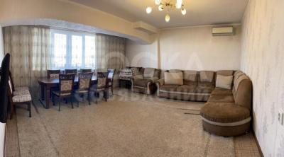 Продаю 3-комнатную квартиру, 87кв. м., этаж - 10/10, Советская/Киевская.