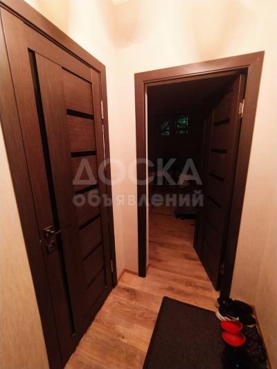 Продаю 1-комнатную квартиру, 30кв. м., этаж - 1/3, Политех.