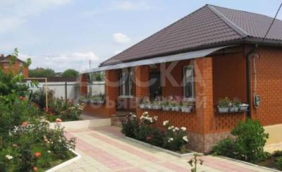 Продаю дом 3-ком., 35кв. м., этаж-1, 10-сот., стена кирпич, Новопавловка.