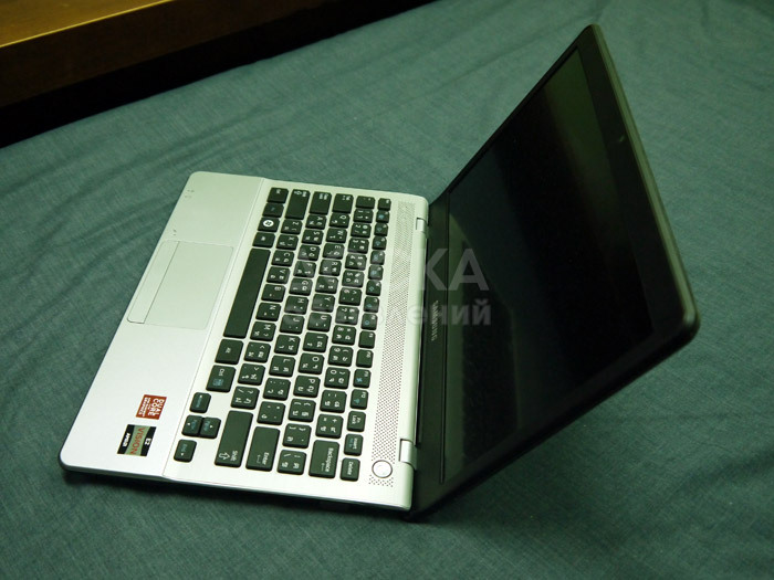 Срочно! Продам нетбук Samsung np305u1z. Недорого, Состояние отличное, экран 11