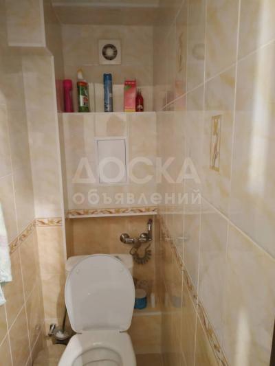 Продаю квартиру 2-ком., 46кв. м., этаж - 5/5, 8 мкр индивидуальный проект.