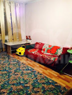 Продаю квартиру 3-ком., 63кв. м., этаж - 1/5, Кок-Жар,