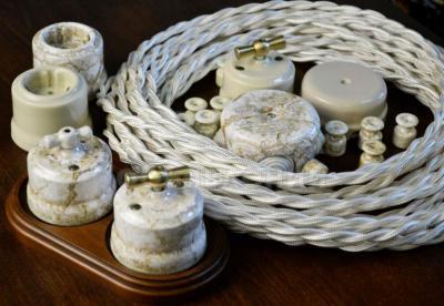 Электрика в стиле Ретро