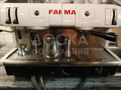 ПРОДАЮ КОФЕМАШИНУ КОМПАНИИ FAEMA ИЗ ИТАЛИИ