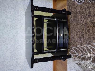 Срочно !!! Продаю подставку под ТВ
