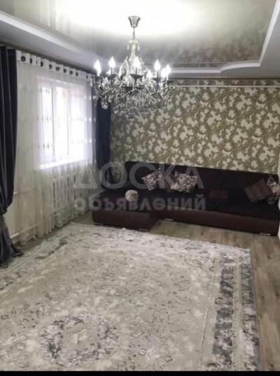 Продаю дом 3-ком. 82кв. м., этаж-1, 5-сот., стена кирпич, Новопокровка .