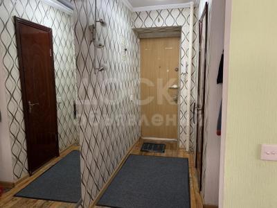 Продаю 2-комнатную квартиру, 42кв. м., этаж - 3/4, 7-апреля/чуй.