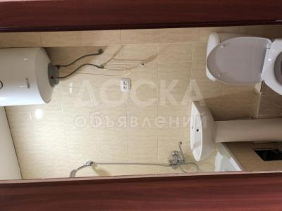 Продаю 1-комнатную квартиру, 13кв. м., этаж - 4/5, Новый автовокзал .