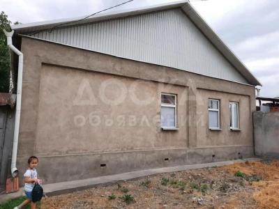 Продаю дом 4-ком. 120кв. м., этаж-1, 12-сот., стена кирпич, Муса Джалиля 196.