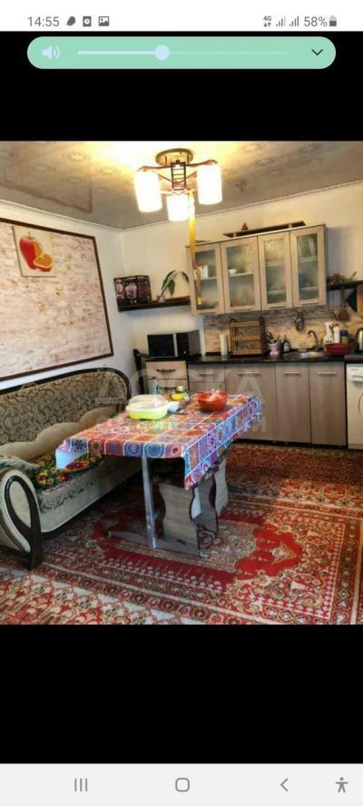 Продаю дачу 6-ком. 127кв. м., этаж-1, 20-сот., стена саман, Мусулманкулова 42.