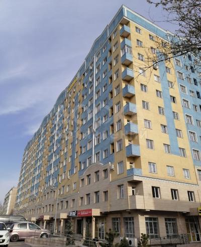 Продаю 1-комнатную квартиру, 38кв. м., этаж - 3/10, ул Зеленая, Аламедин 1.