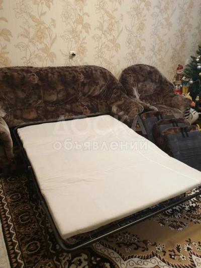 Продаю комплект мягкой мебели