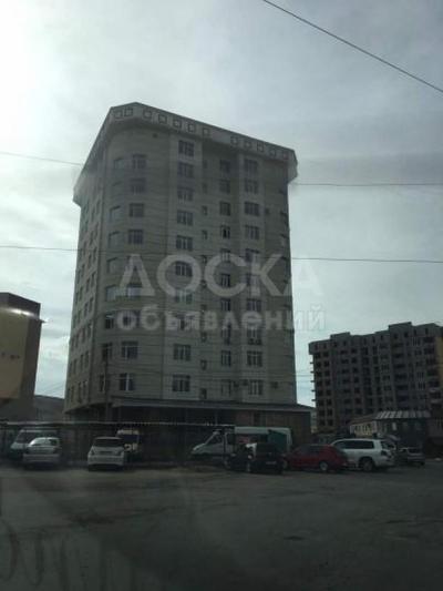 Продаю 3-комнатную квартиру, 100кв. м., этаж - 2/10, Токомбаева 52в/2.