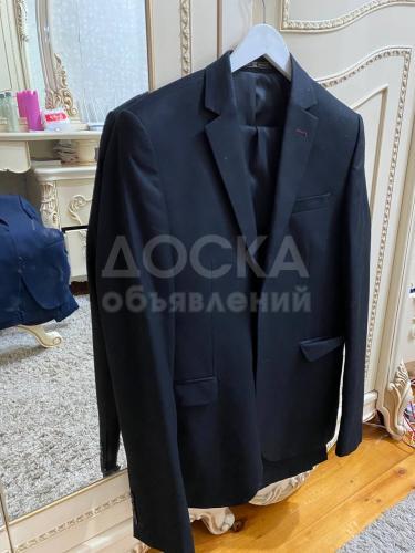 Продаю костюм двойку PAOLO RENZO