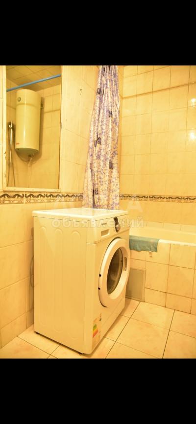 Продаю 3-комнатную квартиру, 86кв. м., этаж - 5/9, Вефа центр, Советская-Горького.