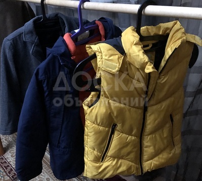 Продаю верхнюю детскую одежду на ребенка 6-7 лет