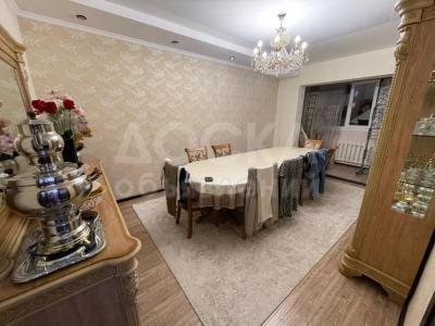 Продаю 4-комнатную квартиру, 92кв. м., этаж - 3/9, 7 мкр.