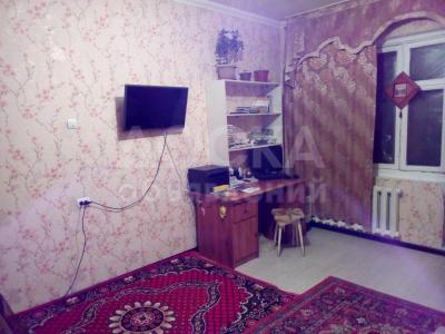 Продаю квартиру 1-ком., 35кв. м., этаж - 4/9, мкр Джал-15 дом 11 (ориенир Ахунбаева/Тыналиева) .