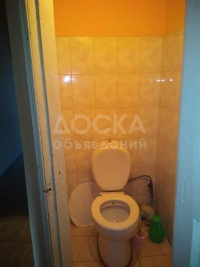 Продаю 3-комнатную квартиру, 56,1кв. м., этаж - 2/2, Пишпек.