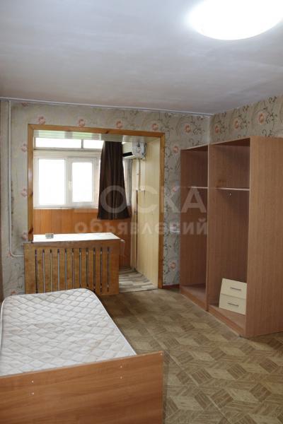 СРОЧНО СРОЧНО продаю 2 комнатную квартиру в ценре бишкека