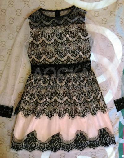 Продам платье новое 42 размер