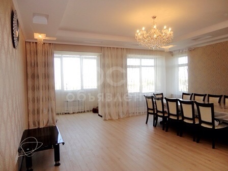 Продаю квартиру 4-ком., 180кв. м., этаж - 6/8, Токтогула Турусбекова ,