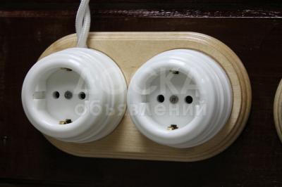 Розетка керамическая